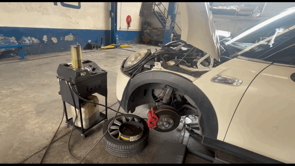 Cambio de Liquido de frenos para Mini Cooper