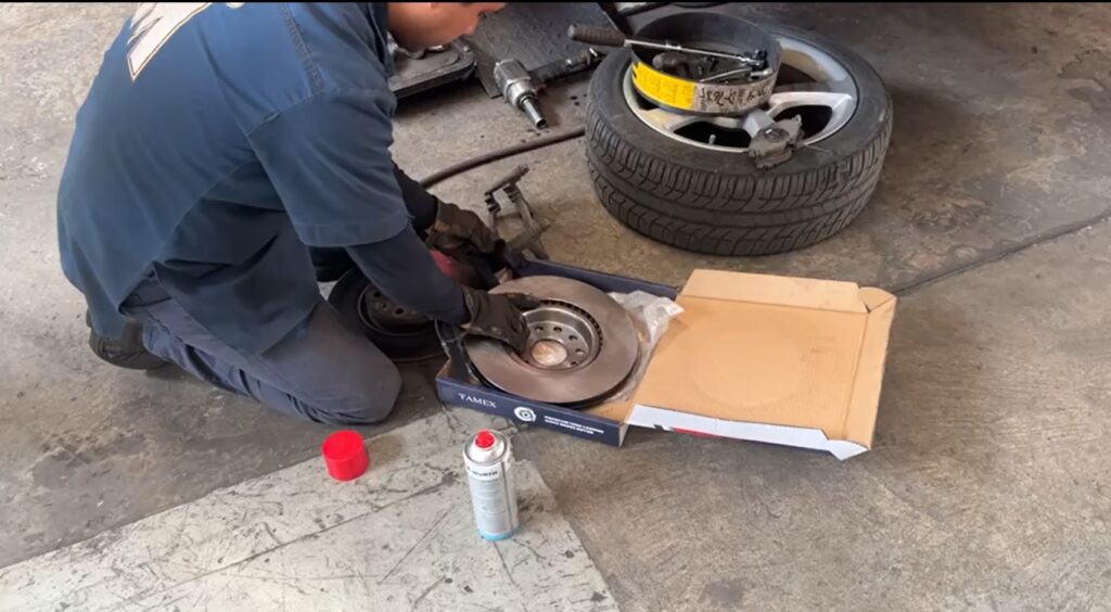 Cambio de discos de frenos para Audi
